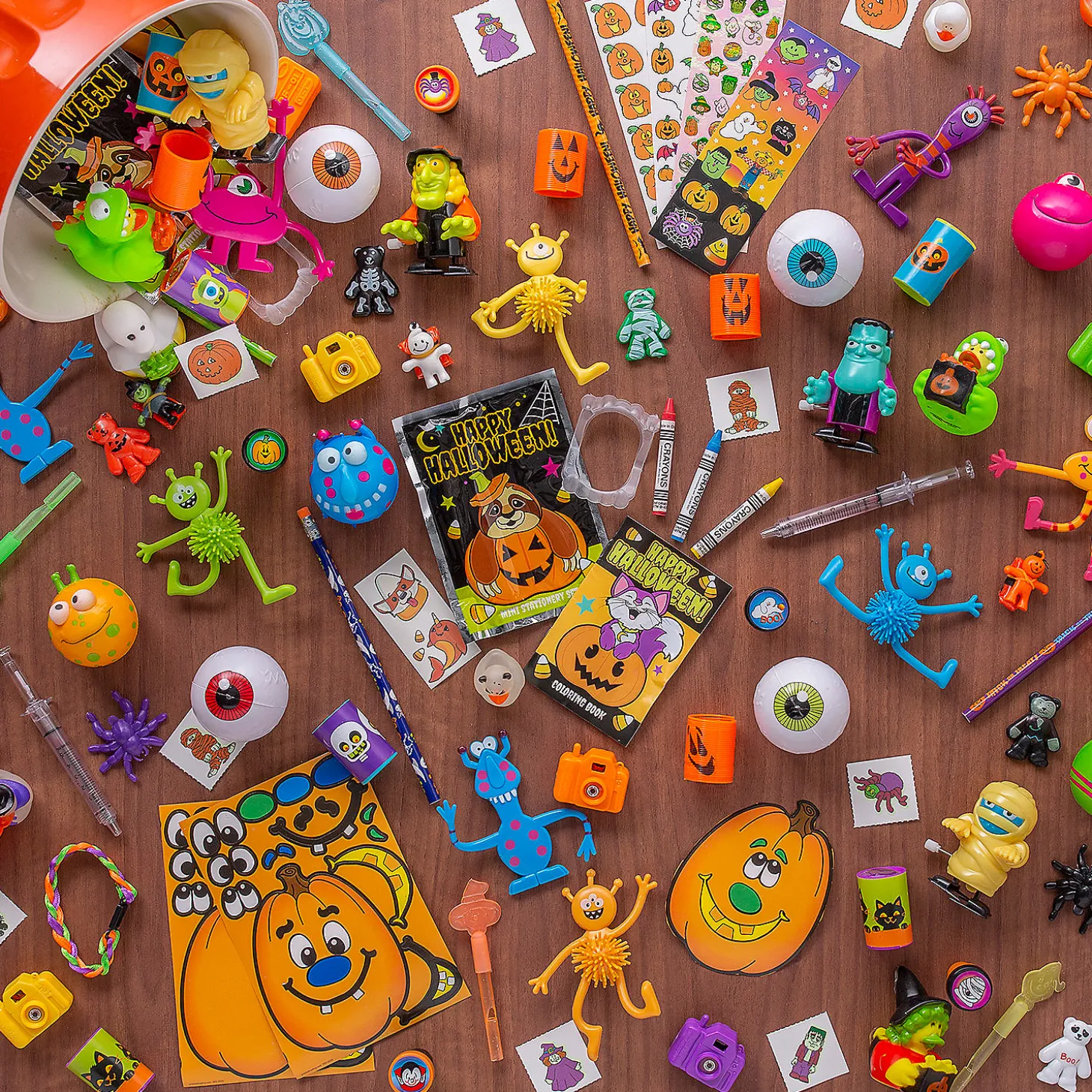 Bulk 500 Pc. Halloween Novelty Toy Assortment