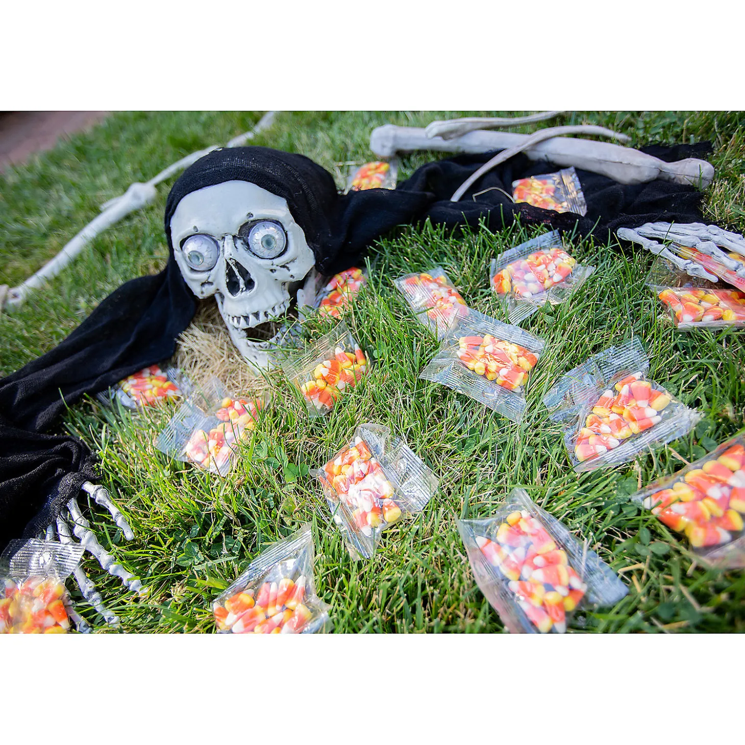 Candy Corn Packs - 32 Pc.