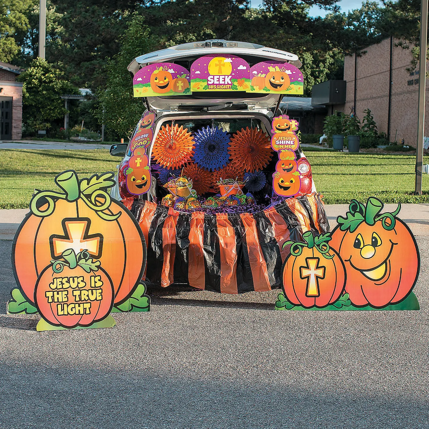 Christian Pumpkin Trunk-Or-Treat Grand Decorating Kit - 35 Pc.