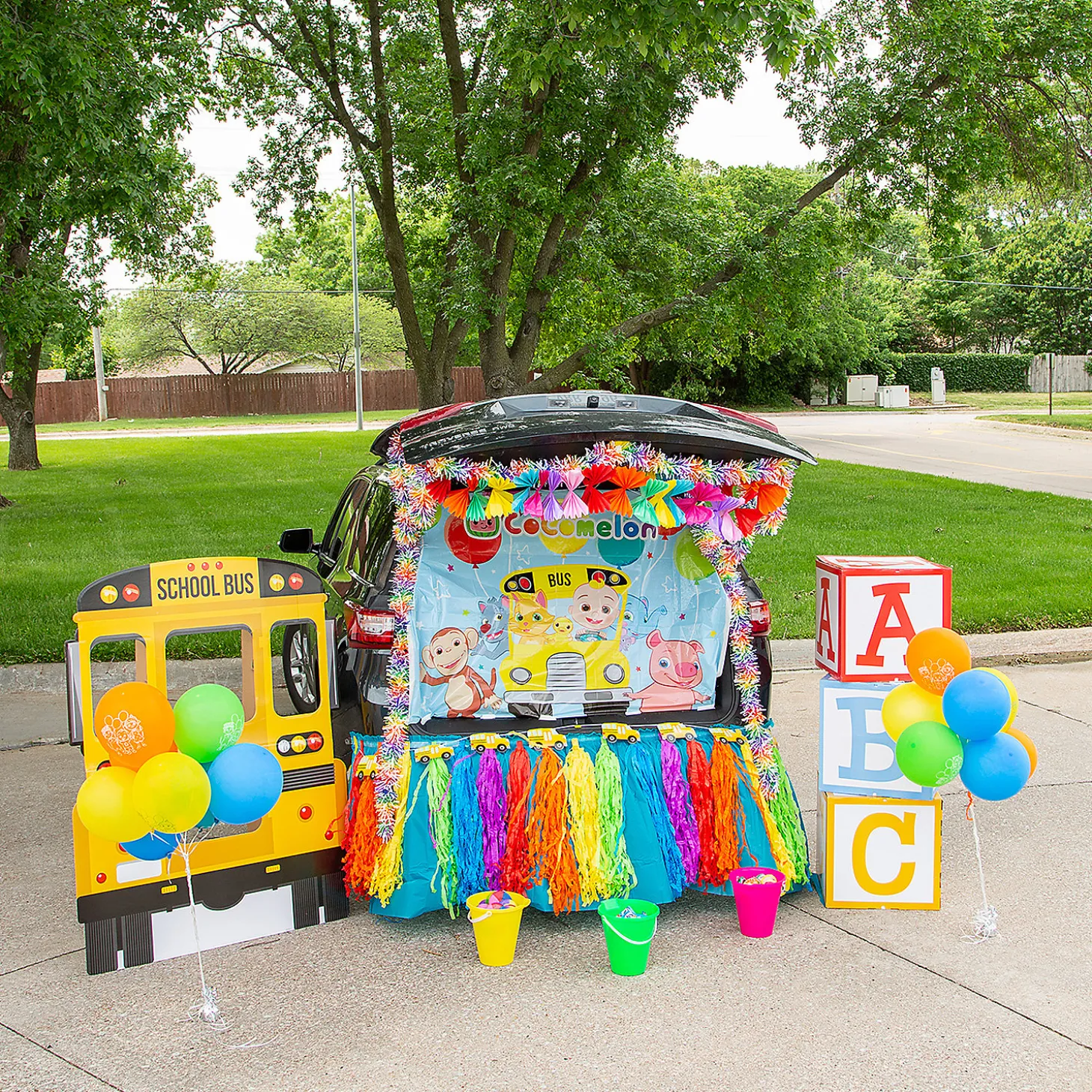 Cocomelon Trunk-Or-Treat Decorating Kit - 177 Pc.