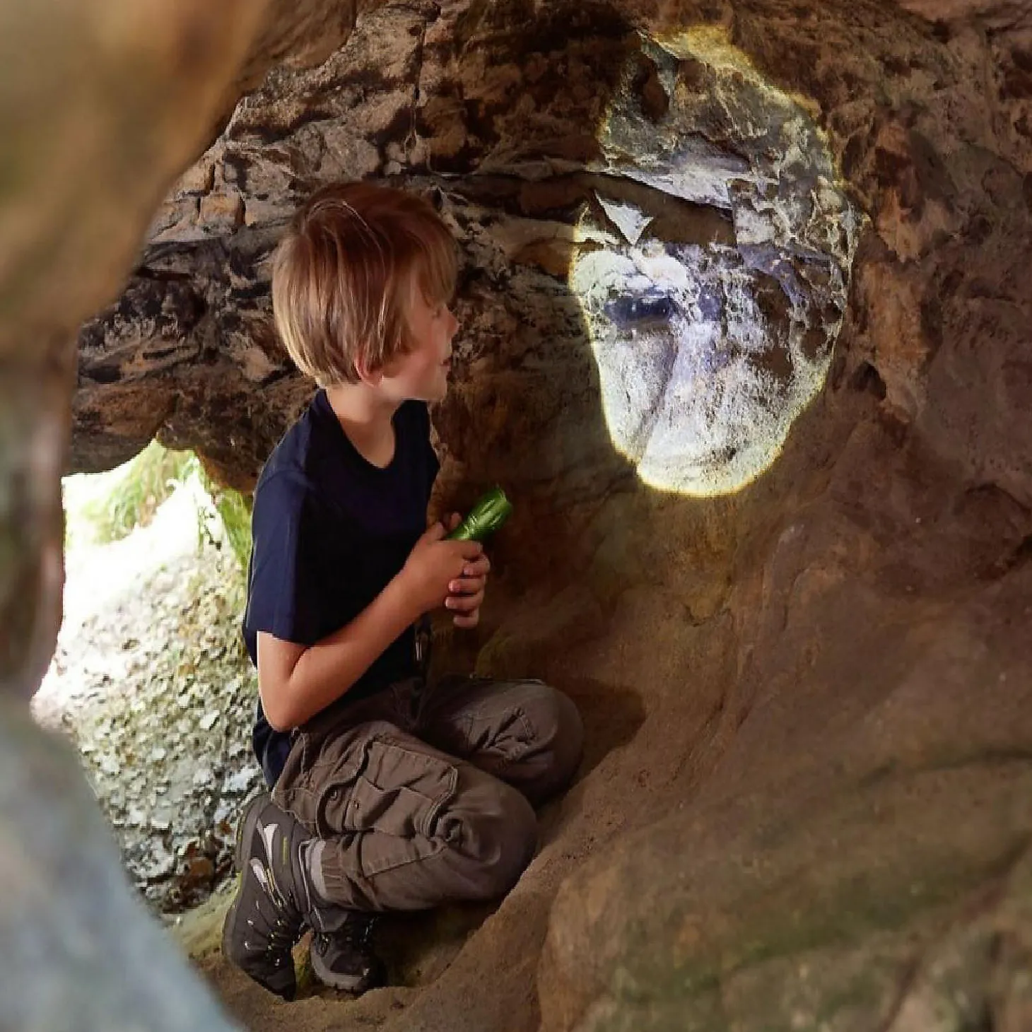 Haba Terra Kids 4-Way Flashlight With Carabiner Clip