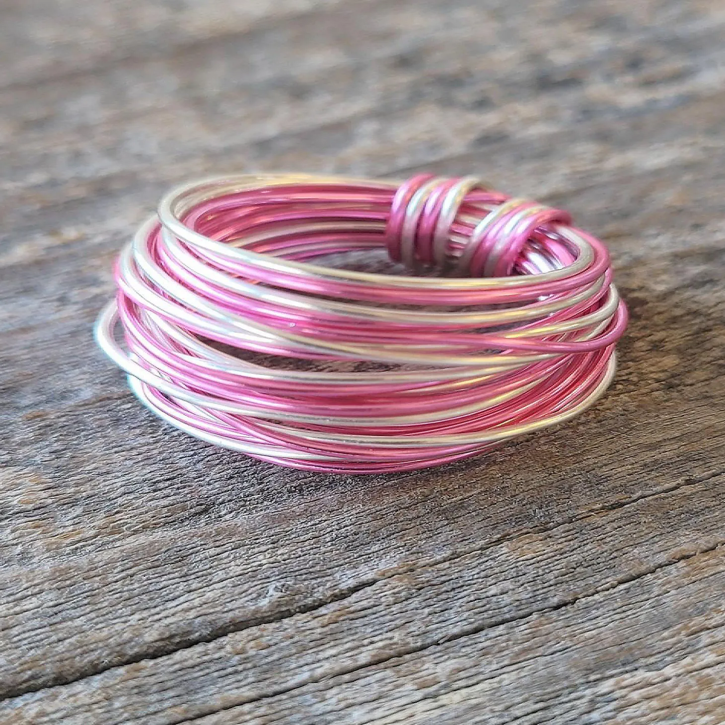 Marcia Ring Hot Pink