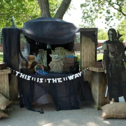Star Wars™ The Mandalorian™ Trunk-Or-Treat Decorating Kit - 249 Pc.