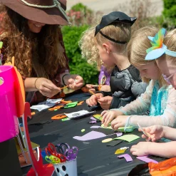Trunk-Or-Treat Craft Station - 318 Pc.