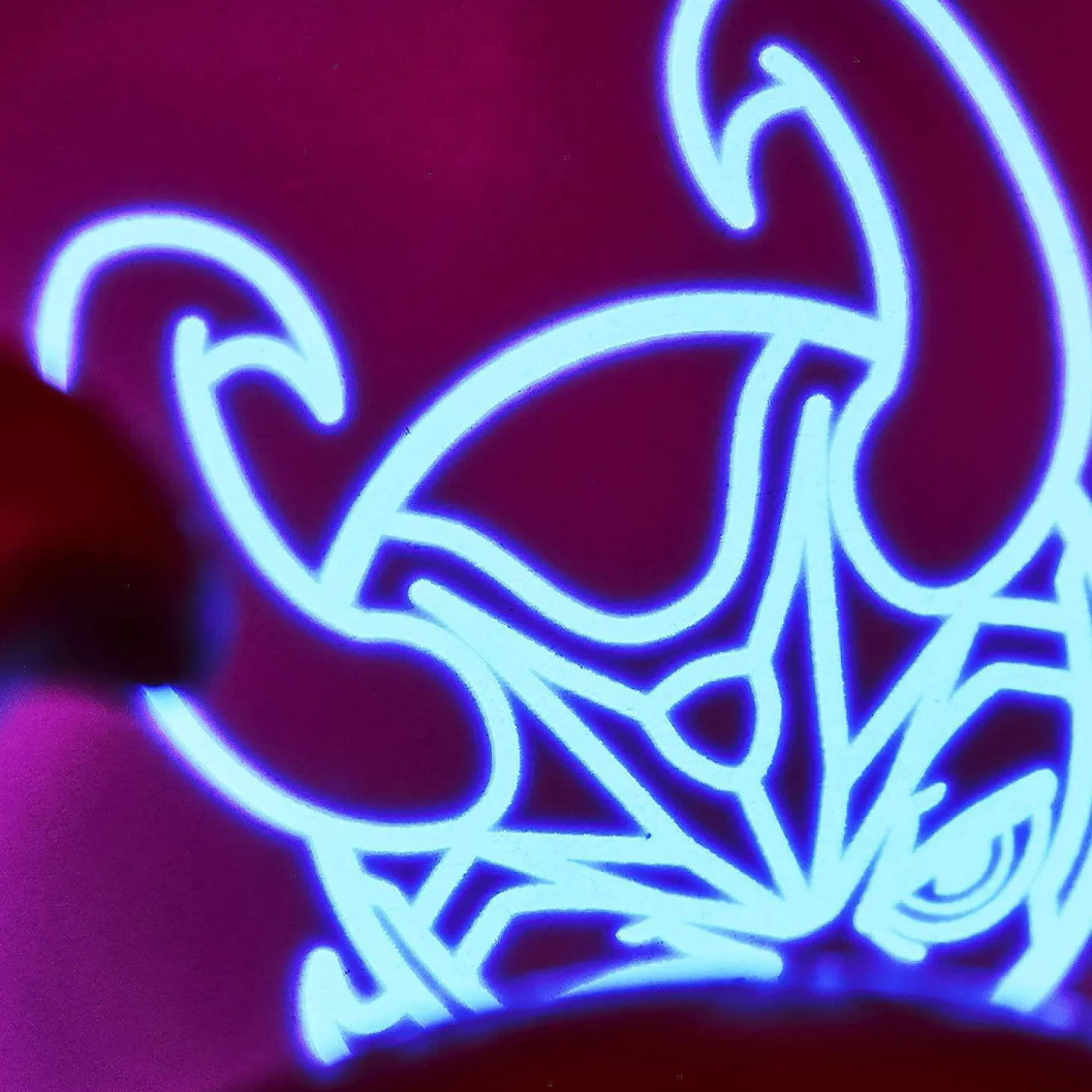 Wow Pods Marvel Loki Swipe Light-Up Figure Avengers Uv Lights Wow! Stuff